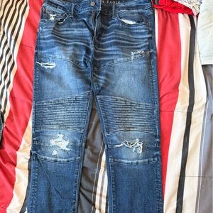 American Eagle Outfitters Men's Ripped Dark Blue Skinny Jeans